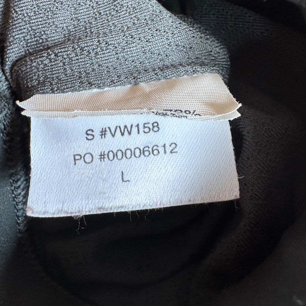 Vuori Sports Bra - Picture 4 of 4